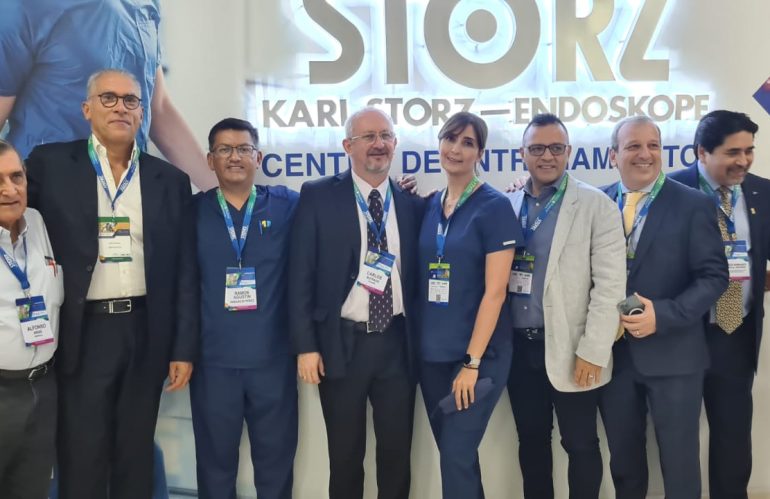 Con el apoyo del centro de entrenamiento de Karl Storz – Endoskope