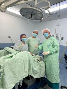 Endogine, Dr Carlos Buitrago, Entrenamientos en Histeroscopia Oficinal y Endoscopia-2
